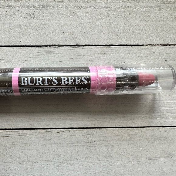 5️⃣ for 2️⃣5️⃣ NEW Burt’s Bees Lip Crayon in Carolina Coast Pink - Picture 5 of 5